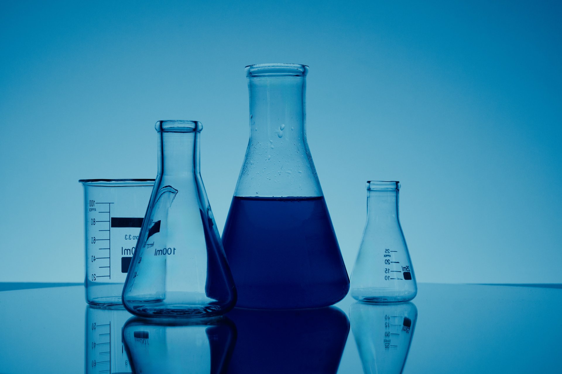 Formulating with ENBA Award-Winning Ingredients – Volume 1: Serums